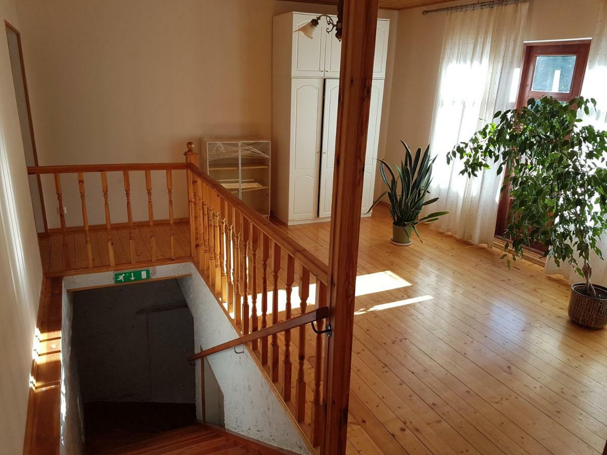 Maerjamaa Hostel 外观 照片
